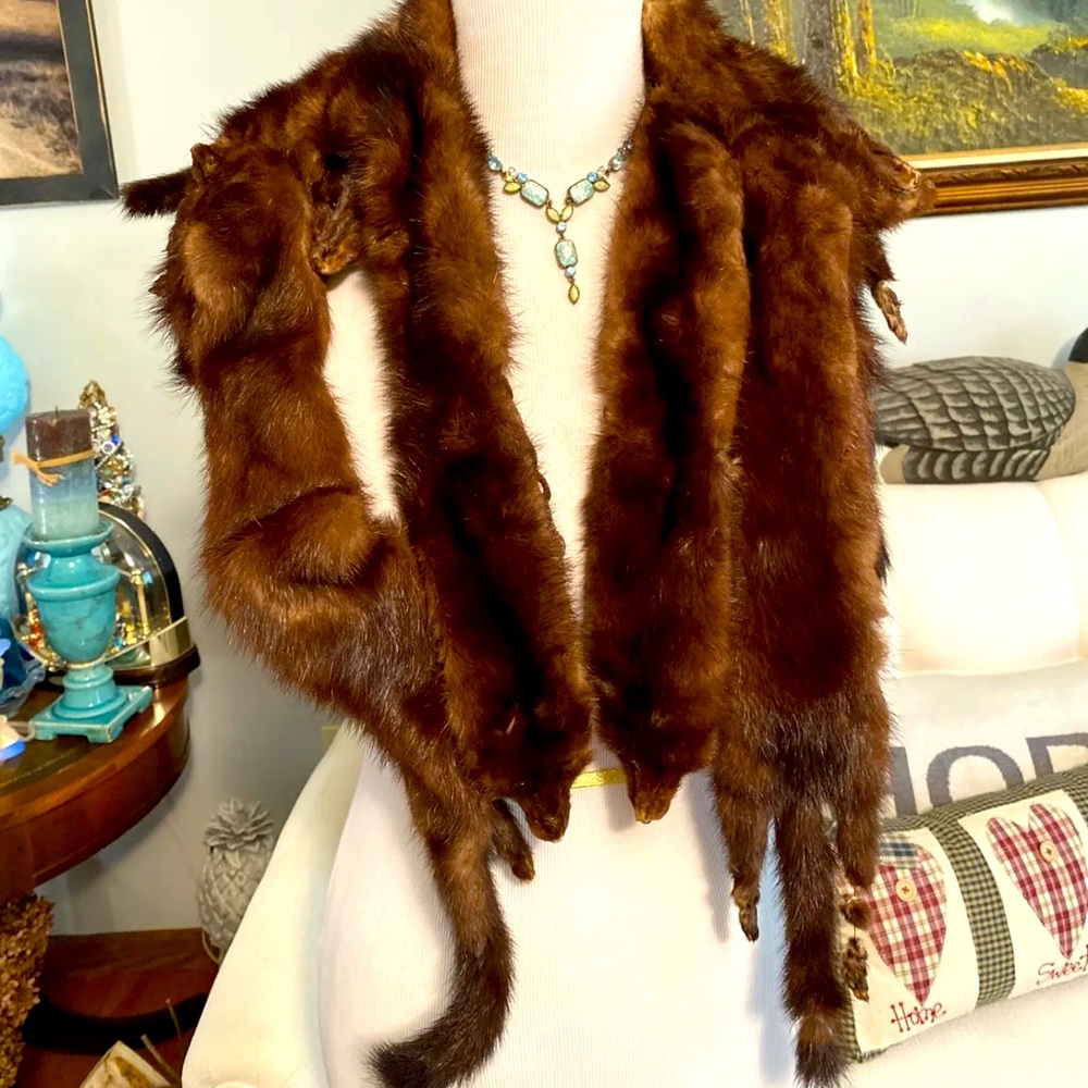 VINTAGE Brown Long Fur Wrap Collar Unusual Weird  Craft Decorating